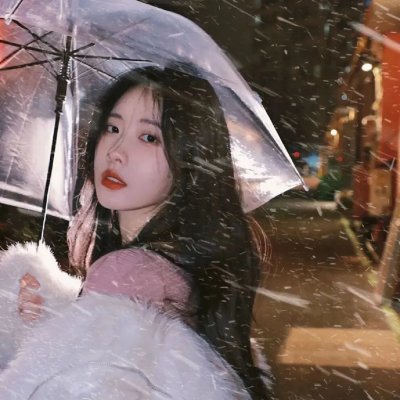 美人无泪